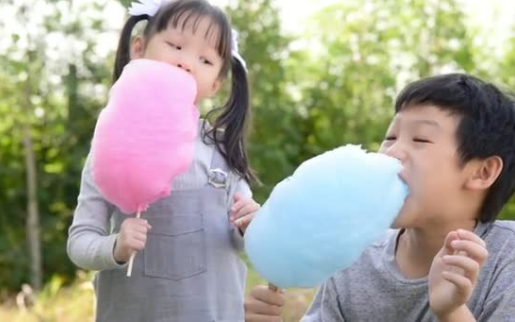Strawberry bingsu dessert